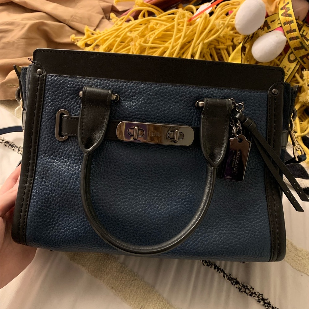 Coach Swagger Saddle 21 Mineral & Black